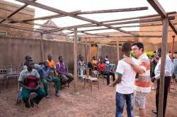 連加恩扶助中學生